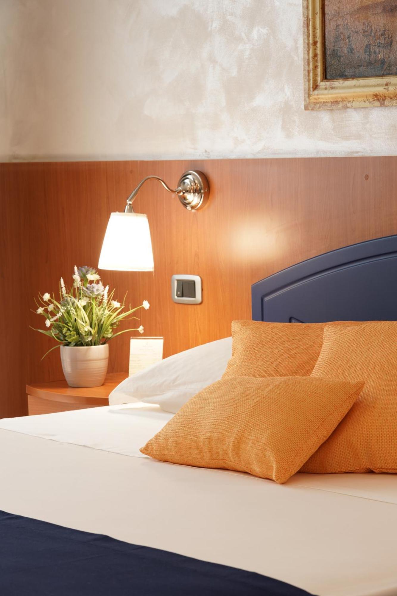 Hotel San Luca Battipaglia Dış mekan fotoğraf